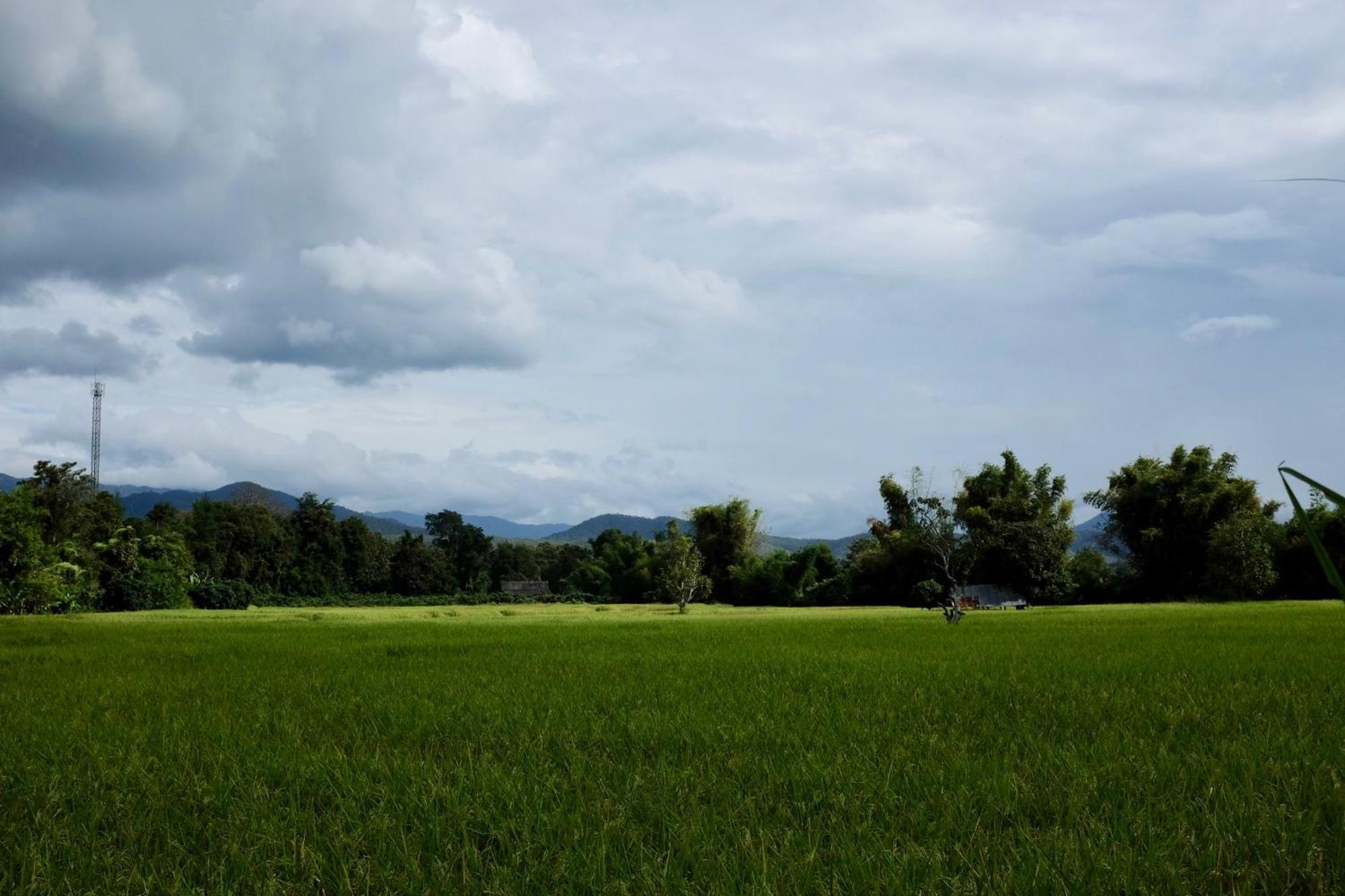 Ferienwohnung Rai Boonsom Phrao Exterior foto